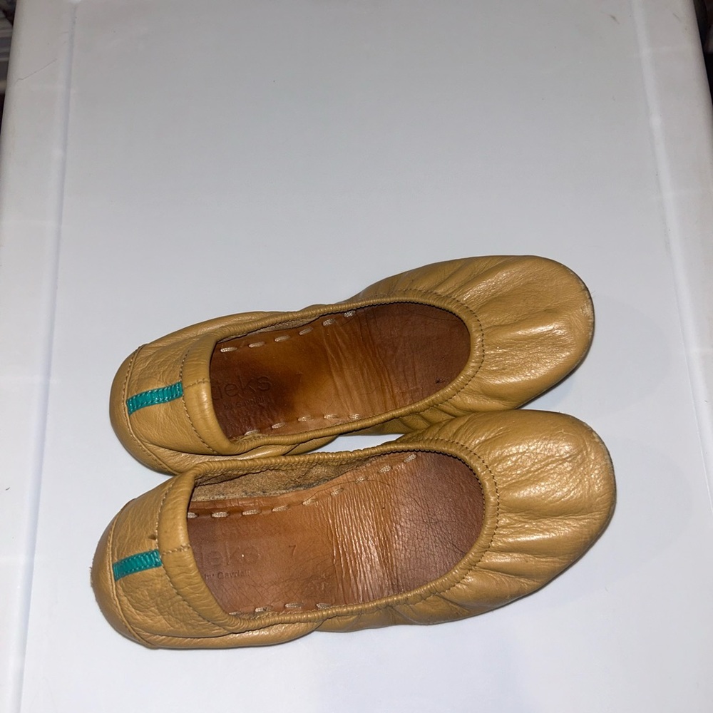 Tieks Beige size 7